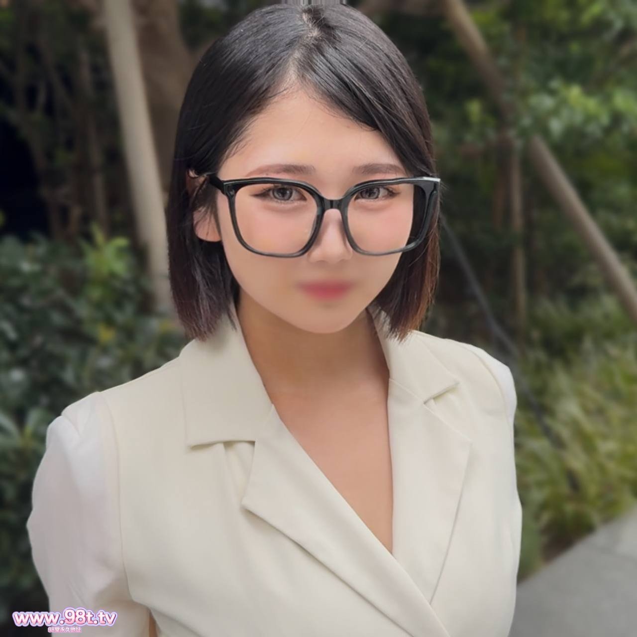 FC2PPV-4770863- 【無】知的すぎる黒髪巨乳秘書！！突くたび波打つデカ神尻！！